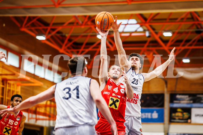 Basketball, win2day Basketball Superliga 2024/25, Playoffs Viertelfinale 2. Spiel
, BBC Nord Dragonz, Flyers Wels, Gavrilo Tepic (4)