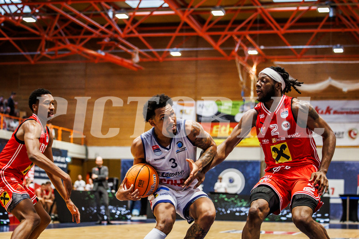 Basketball, win2day Basketball Superliga 2024/25, Playoffs Viertelfinale 2. Spiel
, BBC Nord Dragonz, Flyers Wels, Rayshawn Mart (3)
