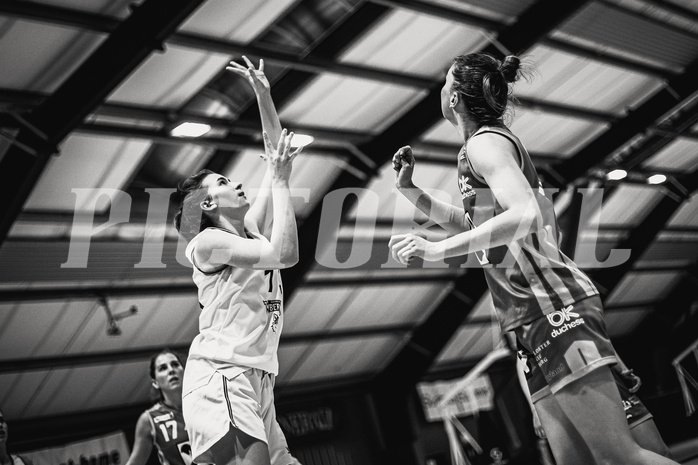 Basketball Basketball Damen Superliga 2021/22, Grunddurchgang 7.Runde Vienna D.C. Timberwolves vs. BK Duchess Klosterneuburg

