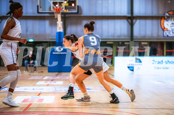 Basketball Basketball Damen Superliga 2021/22, Grunddurchgang 7.Runde Vienna D.C. Timberwolves vs. BK Duchess Klosterneuburg
