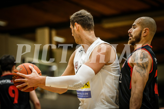 Basketball, Basketball Zweite Liga, Grunddurchgang 9.Runde, Mattersburg Rocks, Mistelbach Mustangs, Fuad Memcic (42)