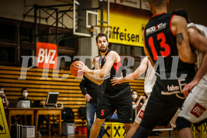 Basketball, Basketball Zweite Liga, Grunddurchgang 9.Runde, Mattersburg Rocks, Mistelbach Mustangs, Martin Müller (5)