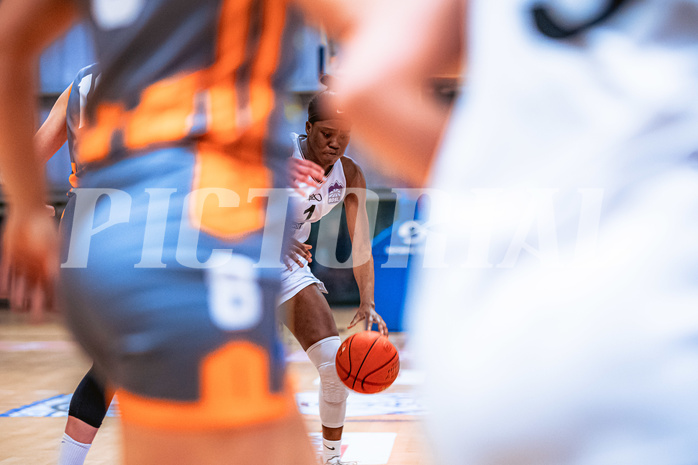 Basketball Basketball Damen Superliga 2021/22, Grunddurchgang 7.Runde Vienna D.C. Timberwolves vs. BK Duchess Klosterneuburg
