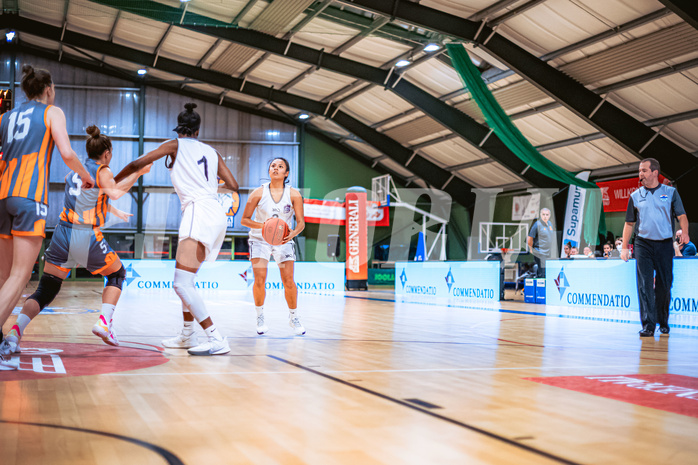 Basketball Basketball Damen Superliga 2021/22, Grunddurchgang 7.Runde Vienna D.C. Timberwolves vs. BK Duchess Klosterneuburg
