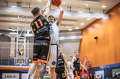 Basketball, Win2Day Superliga 2022/23, 3. Qualifikationsrunde, Vienna Timberwolves, Fürstenfeld Panthers, Roland Reinelt (11), Chris Vogt (33)