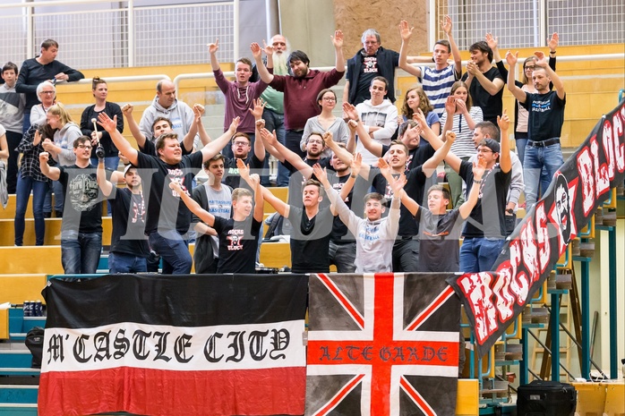Basketball, 2.Bundesliga, Playoff Semifinale Spiel 3, UBC St.Pölten, Mattersburg Rocks, Rocks Block Choreografie
