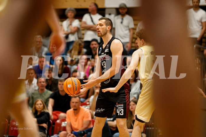 01.05.2025 Basketball Zweite Liga 2024/25, Playoffs, Finale Spiel 2 Wörthersee Piraten vs. Mistelbach Mustangs
