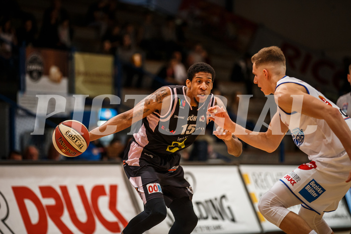 Basketball, Admiral Basketball Superliga 2019/20, Platzierungsrunde 5. Runde, Oberwart Gunners, Flyers Wels, Jarvis Ray (15)