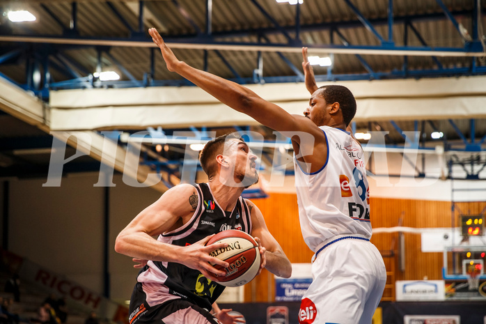 Basketball, Admiral Basketball Superliga 2019/20, Platzierungsrunde 5.Runde, Oberwart Gunners, Flyers Wels, Benjamin Blazevic (12)