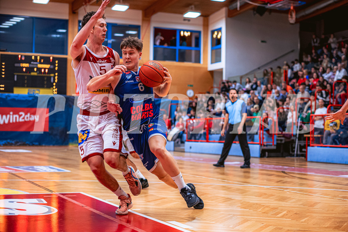 Basketball, Win2Day Superliga 2022/23, 6. Qualifikationsrunde, Traiskirchen Lions, BBC Nord Dragonz, Hannes Joseph Kogelnik (5), Valentin Pasterk (6)