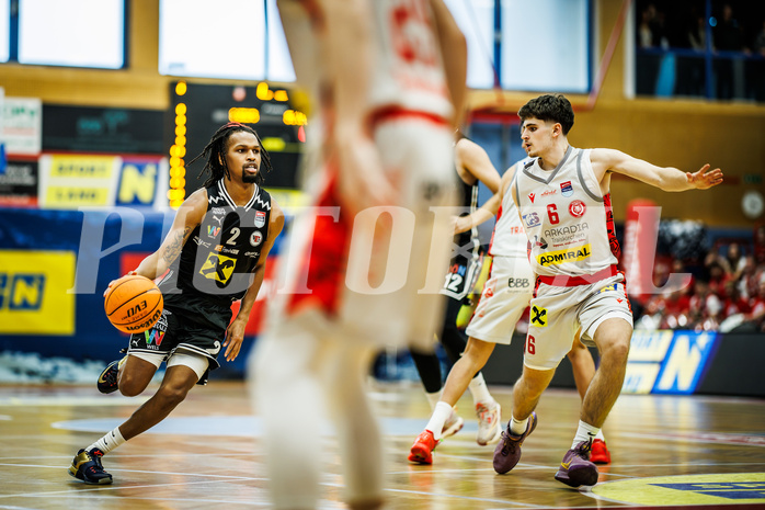 Basketball, Basketball Austria CUP 2023/24, Finale, Traiskirchen Lions, Flyers Wels, Terell Allen (2)