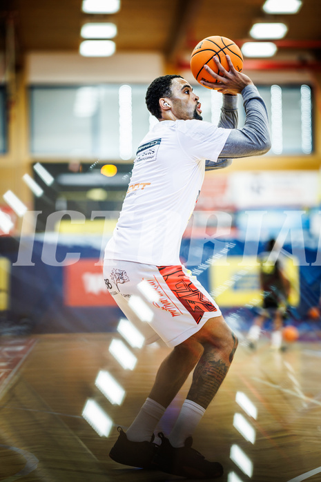 Basketball, Basketball Austria CUP 2023/24, Finale, Traiskirchen Lions, Flyers Wels, Manuel Patterson Jr (1)