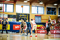 Basketball, Basketball Austria CUP 2023/24, Finale, Traiskirchen Lions, Flyers Wels, Renato Poljak (16), Demarcus Demonia (4)