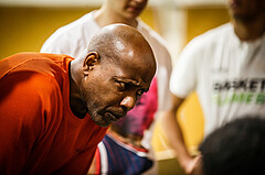 Basketball, Basketball Zweite Liga, Grunddurchgang 13.Runde, BBC Nord Dragonz, Basket Flames, Renaldo O´Neal (Head Coach)