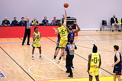 10.04.2023, Graz, Raiffeisen Sportpark Graz, Basketball Superliga 2022/23, 9. Qualifikationsrunde, UBSC Raiffeisen Graz vs. COLDAMARIS BBC Nord Dragonz