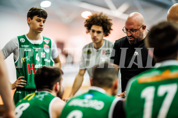 Basketball, Basketball Zweite Liga 2024/25, Grunddurchgang 11.Runde, UDW Alligators, Future Team Steiermark, Dimitris Sarikas (Head Coach)