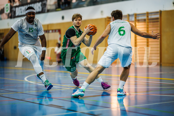 Basketball, Basketball Zweite Liga 2024/25, Grunddurchgang 11.Runde, UDW Alligators, Future Team Steiermark, William Emiohe (15), Alan Derado (11)