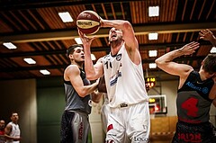 Basketball, 2.Bundesliga, Playoff VF Spiel 2, Mattersburg Rocks, Villach Raiders, Corey HALLETT (16)