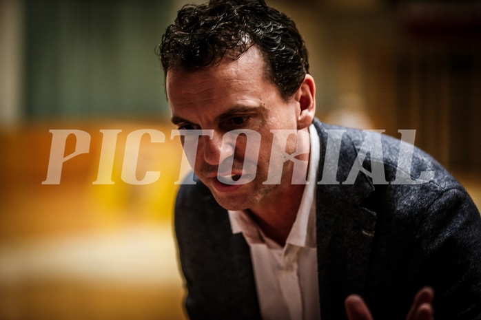 Basketball, 2.Bundesliga, Playoff VF Spiel 2, Mattersburg Rocks, Villach Raiders, Joey Vickery (Headcoach)