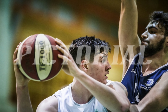 Basketball, 2.Bundesliga, Grunddurchgang 11.Runde, BBC Nord Dragonz, UDW Alligators, Marko Goranovic (77)