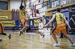 Basketball, Admiral Basketball Superliga 2019/20, Grunddurchgang 3.Runde, Traiskirchen Lions, UBSC Graz, Paul Isbetcherian (9)