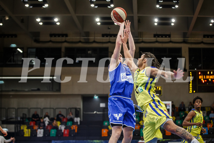 Basketball, bet-at-home Basketball Superliga 2020/21, Grunddurchgang 3. Runde, UBSC Graz, Oberwart Gunners, Sebastian Käferle (7)