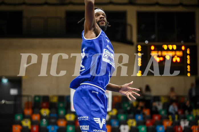 Basketball, bet-at-home Basketball Superliga 2020/21, Grunddurchgang 3. Runde, UBSC Graz, Oberwart Gunners, Quincy Diggs (13)