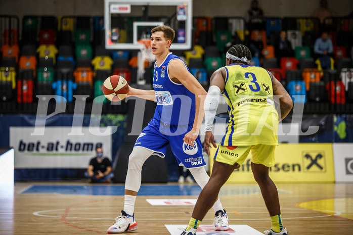 Basketball, bet-at-home Basketball Superliga 2020/21, Grunddurchgang 3. Runde, UBSC Graz, Oberwart Gunners, Edi Patekar (9)