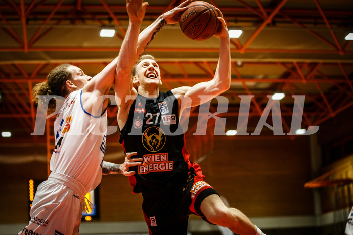 Basketball, Basketball Austria, Cup Final Four 2021/22 
Herren Cupfinale, BC GGMT Vienna, Oberwart Gunners, Adin Vrabac (27)