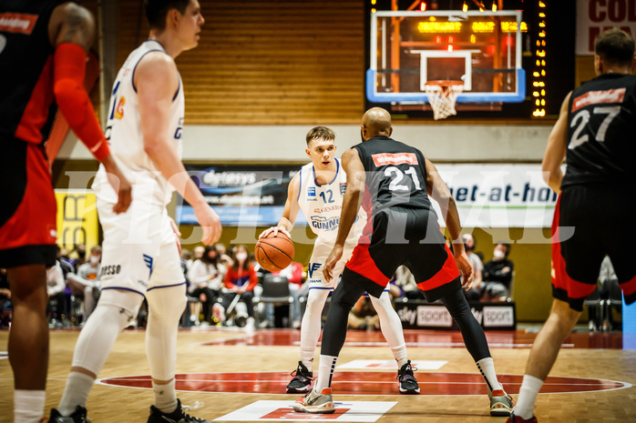 Basketball, Basketball Austria, Cup Final Four 2021/22 
Herren Cupfinale, BC GGMT Vienna, Oberwart Gunners, Jonathan Knessl (12)