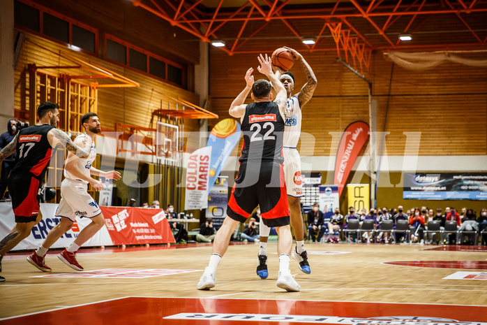 Basketball, Basketball Austria, Cup Final Four 2021/22 
Herren Cupfinale, BC GGMT Vienna, Oberwart Gunners, Rob Howard (5)