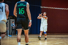 Basketball, Basketball Zweite Liga 2022/23, Grunddurchgang 6.Runde, Basket Flames, Union Deutsch Wagram Alligators, Nikolas Susa (8)