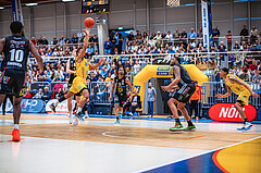 Basketball, Win2Day Superliga 2022/23, Viertelfinale Spiel 4, SKN St. Pölten Basketball, Raiffeisen Flyers Wels, Michael Holton Jr. (14)