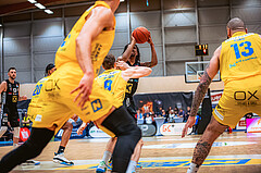 Basketball, Win2Day Superliga 2022/23, Viertelfinale Spiel 4, SKN St. Pölten Basketball, Raiffeisen Flyers Wels, Terell Allen (5)