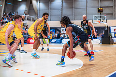 Basketball, Win2Day Superliga 2022/23, Viertelfinale Spiel 4, SKN St. Pölten Basketball, Raiffeisen Flyers Wels, Terell Allen (5)