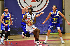 Basketball Superliga 2020/21, Grunddurchgang 6.Runde Flyers Wels vs. Swans Gmunden, Austen Awosika (1), Enis Murati (4),
