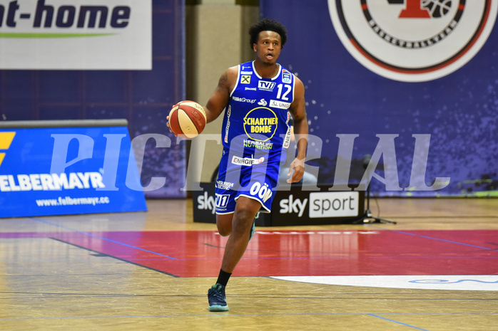 Basketball Superliga 2020/21, Grunddurchgang 6.Runde Flyers Wels vs. Swans Gmunden, Stephon Jelks (12)

