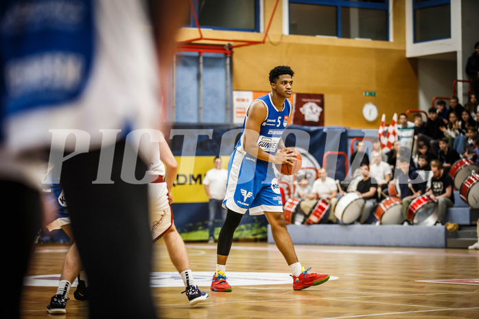 Basketball, win2day Basketball Superliga 2022/23, Grunddurchgang 8.Runde, Traiskirchen Lions, Oberwart Gunners, Rob Howard (5)