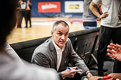 Basketball, win2day Basketball Superliga 2022/23, Grunddurchgang 8.Runde, Traiskirchen Lions, Oberwart Gunners, Radomir Mijanovic (Head Coach)