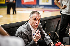 Basketball, win2day Basketball Superliga 2022/23, Grunddurchgang 8.Runde, Traiskirchen Lions, Oberwart Gunners, Radomir Mijanovic (Head Coach)