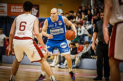 Basketball, win2day Basketball Superliga 2022/23, Grunddurchgang 8.Runde, Traiskirchen Lions, Oberwart Gunners, Sebastian Käferle (7)
