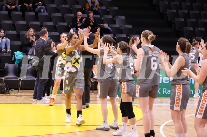 23.03.2024, Graz, Raiffeisen Sportpark, Basketball Damen Superliga 2023/24, Semifinale, Spiel 2, UBI Holding Graz - BK Raiffeisen Duchess Klosterneuburg,  