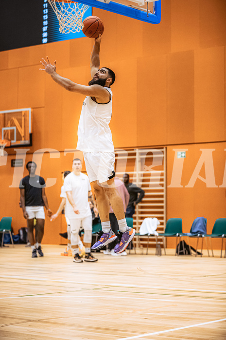 Basketball, Basketball Zweite Liga 2022/23, Grunddurchgang 11.Runde, Basket Flames, Pirlo Kufstein Towers, Faiz Jakob (27)