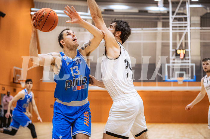 Basketball, Basketball Zweite Liga 2022/23, Grunddurchgang 11.Runde, Basket Flames, Pirlo Kufstein Towers, Fabio Thaler (13)