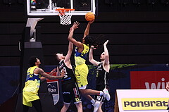 07.04.2024, Graz, Raiffeisen Sportpark Graz, Basketball Superliga 2023/24, Platzierungsrunde, Runde 9, UBSC Raiffeisen Graz - Raiffeisen Flyers Wels 