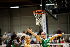Basketball, Win2Day Basketball Damen Superliga 2023/24, Playoff, Finale Spiel 3, SKN St. Pölten, UBI Graz, Janet Oriakhi (21), Inga Orekhova (13), Simone Schwarzinger (7)