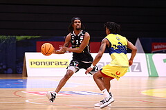 07.04.2024, Graz, Raiffeisen Sportpark Graz, Basketball Superliga 2023/24, Platzierungsrunde, Runde 9, UBSC Raiffeisen Graz - Raiffeisen Flyers Wels 