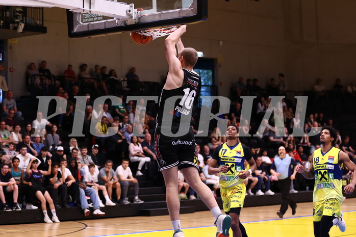 07.04.2024, Graz, Raiffeisen Sportpark Graz, Basketball Superliga 2023/24, Platzierungsrunde, Runde 9, UBSC Raiffeisen Graz - Raiffeisen Flyers Wels 