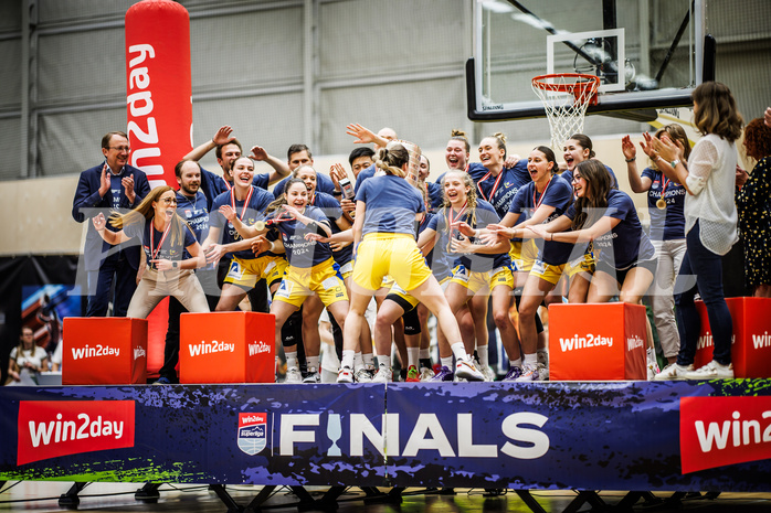 Basketball, Win2Day Basketball Damen Superliga 2023/24, Playoff, Finale Spiel 3, SKN St. Pölten, UBI Graz, 