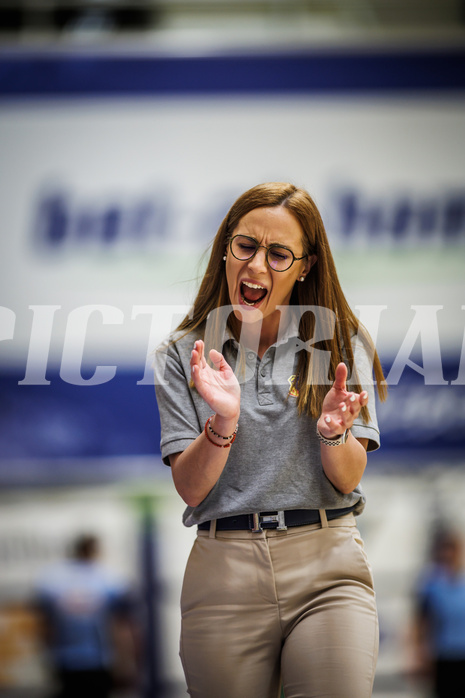 Basketball, Win2Day Basketball Damen Superliga 2023/24, Playoff, Finale Spiel 3, SKN St. Pölten, UBI Graz, Lana Petrovic (Head Coach)